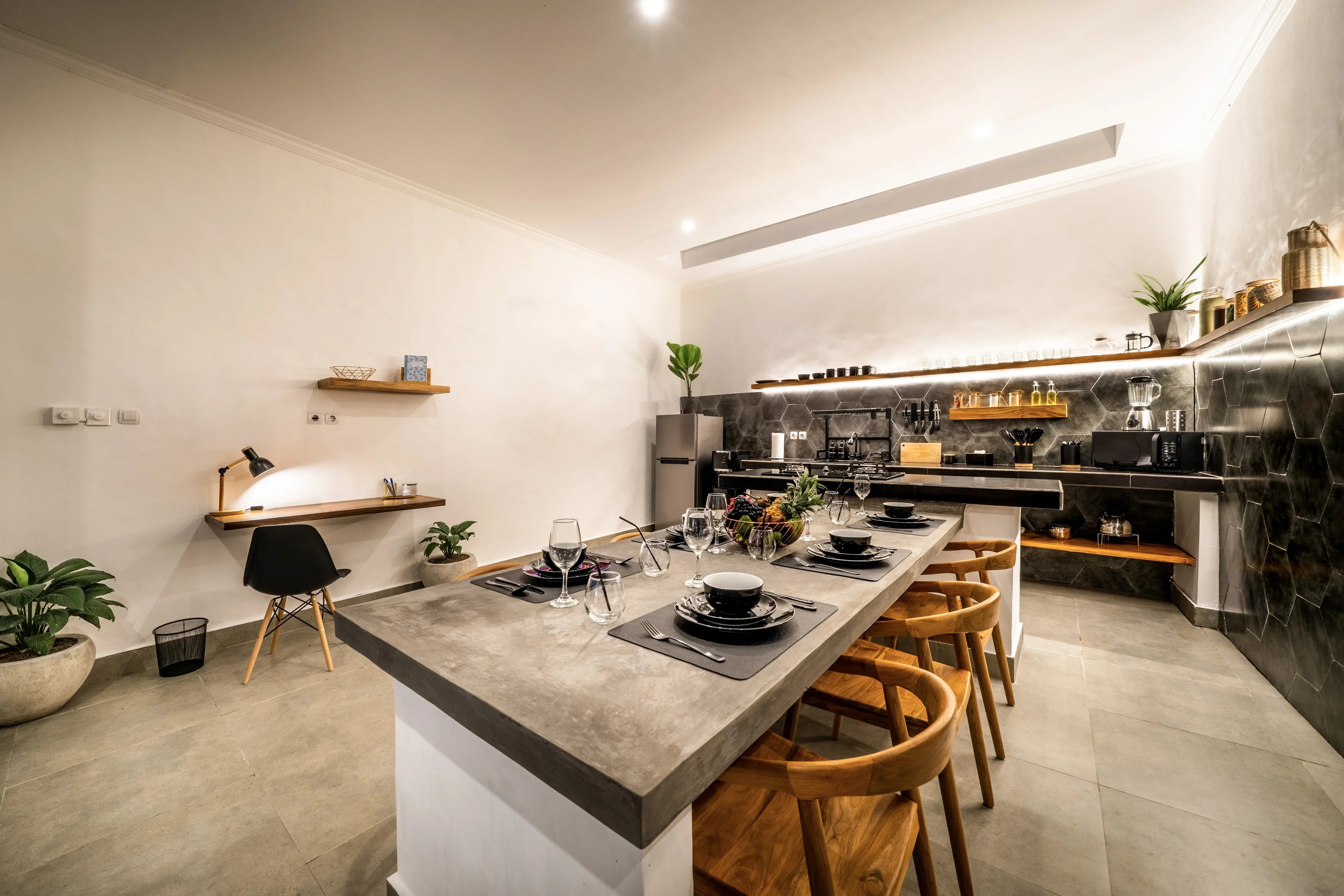 Gallery 37