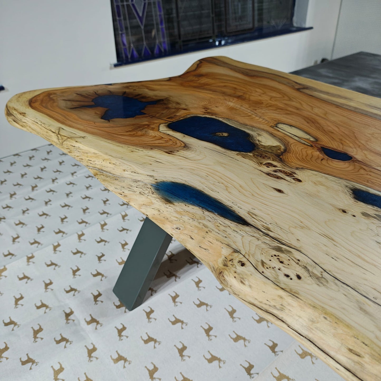 Stunning Yew & Resin Coffee Table with Sage Green X Legs