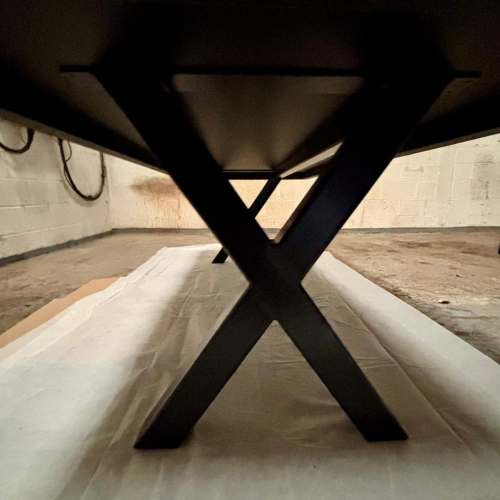 UrbanStone Polished Concrete Dining Table (Ebony)